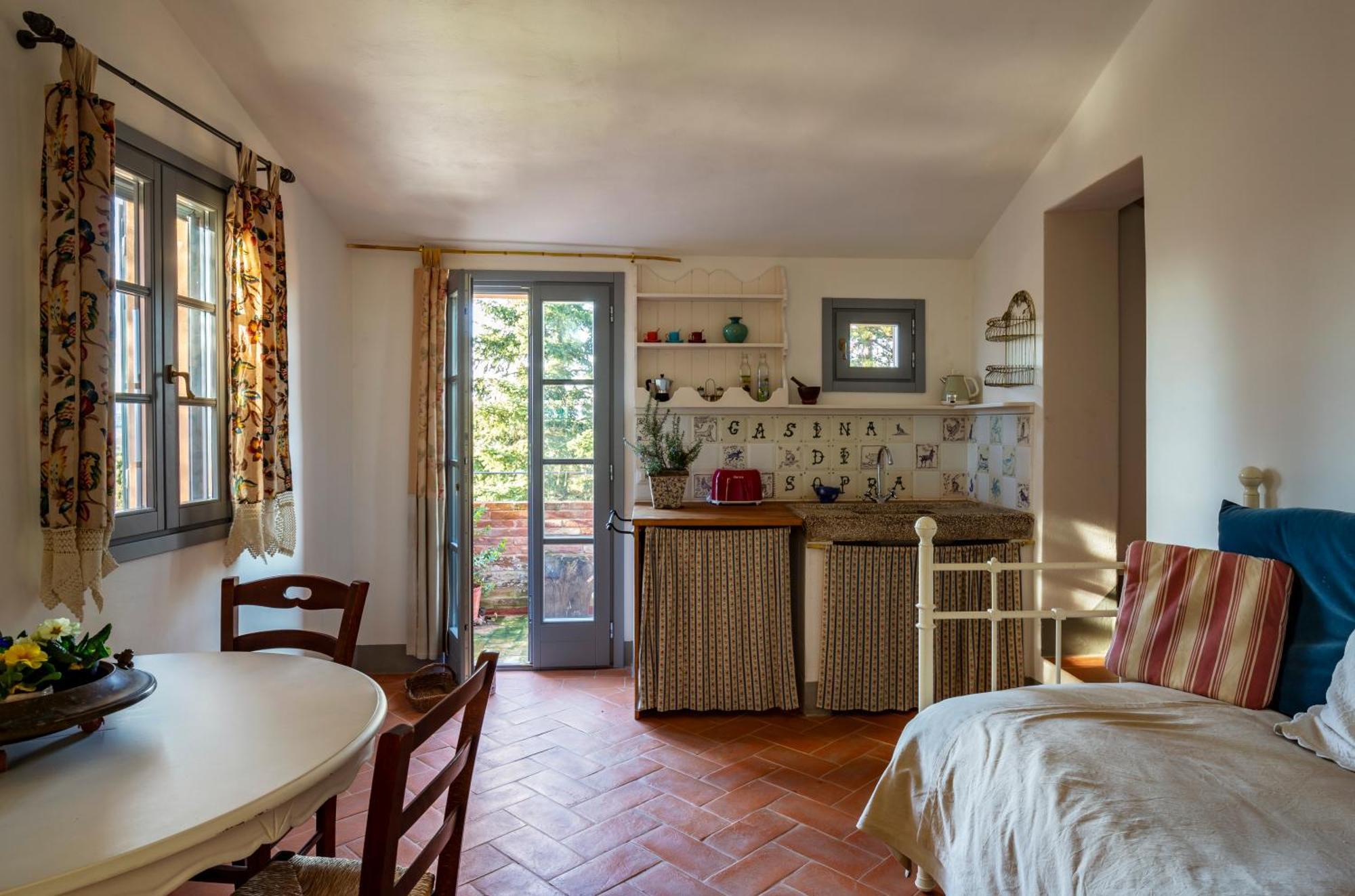 Casa Ezio Marchi - Due Appartamenti E Una Family Suite Беттолле Екстер'єр фото