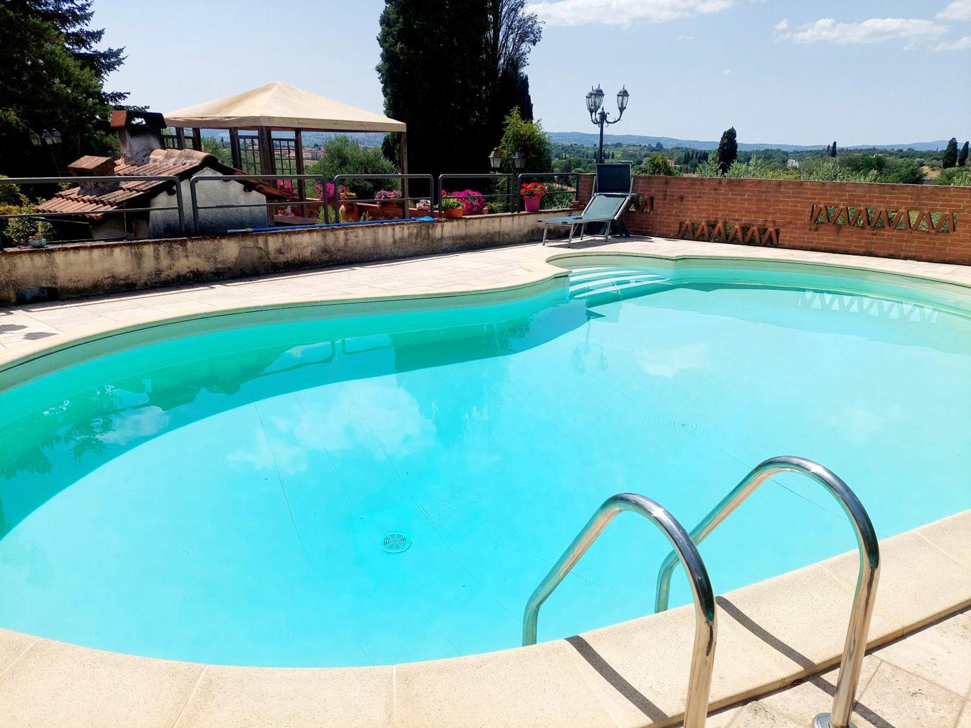 Casa Ezio Marchi - Due Appartamenti E Una Family Suite Беттолле Екстер'єр фото